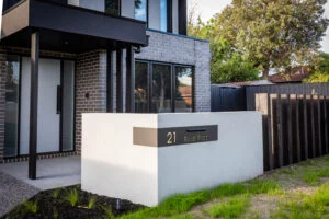 Key Factors to Consider When Selecting a Custom Home Builder for Your ProjectPascon Architectural home builders Melbourne